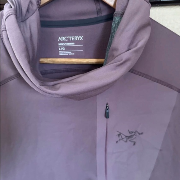 Arc'teryx Men's Rho LT Hoodie - Picture 2 of 4